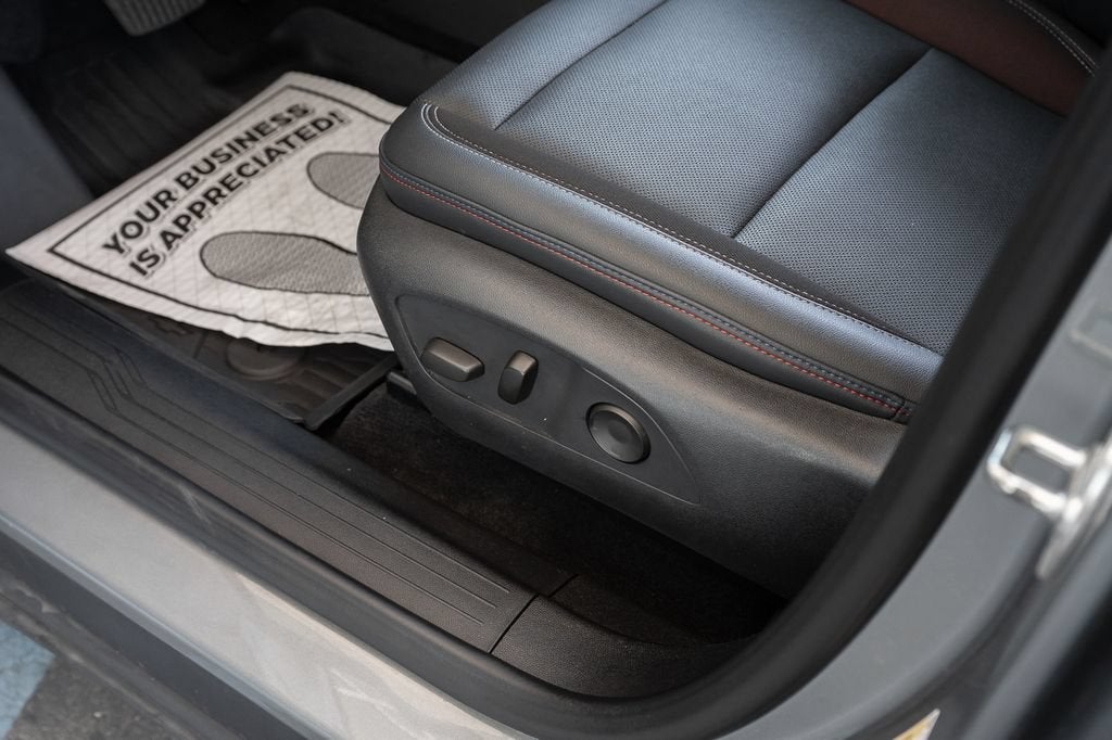 2024 Chevrolet Equinox EV RS
