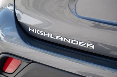 2024 Toyota Highlander LE