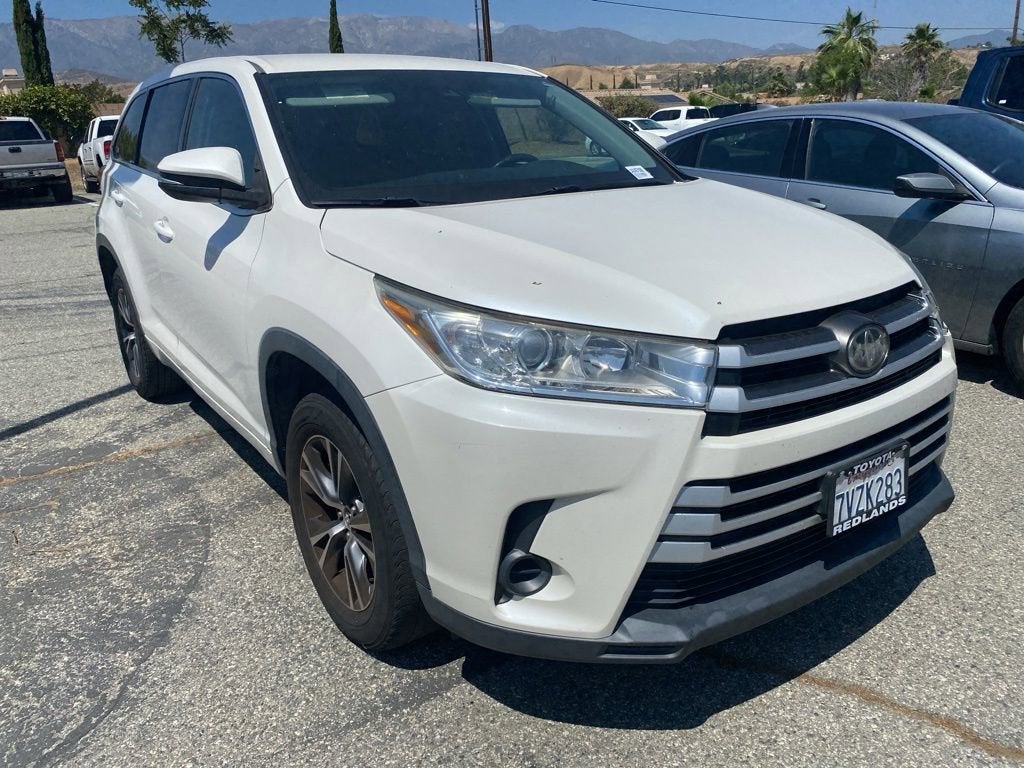 2017 Toyota Highlander LE