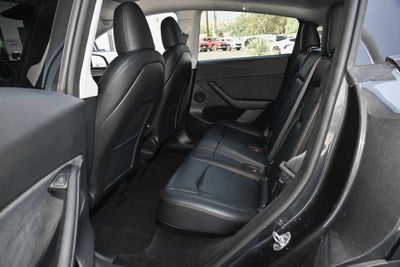 2024 Tesla Model Y Performance