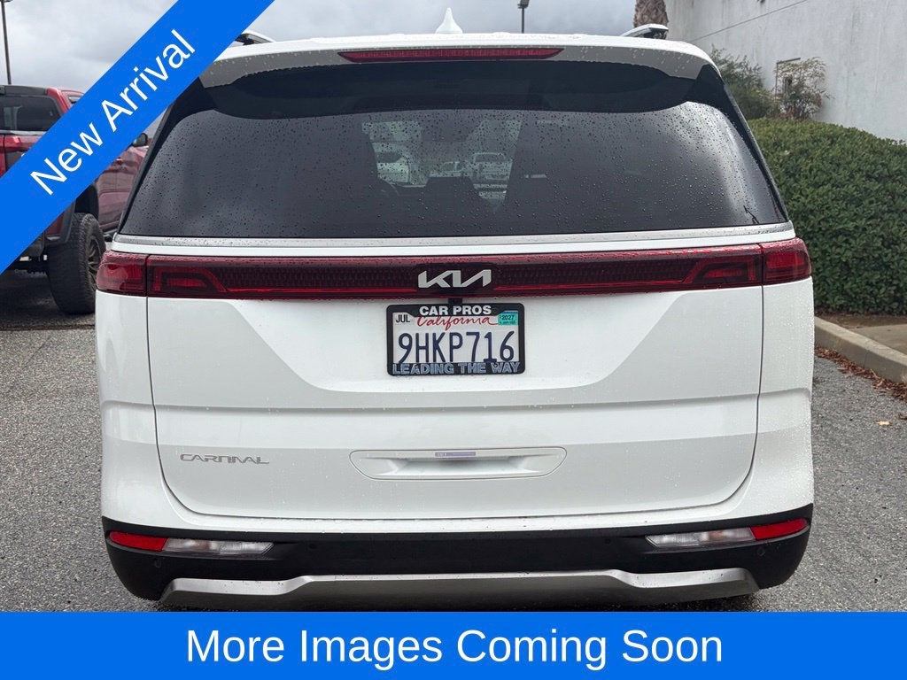2024 Kia Carnival SX