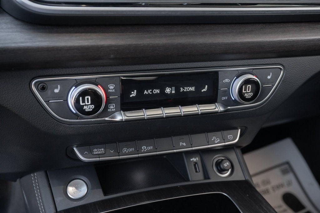2024 Audi Q5 S line Premium Plus