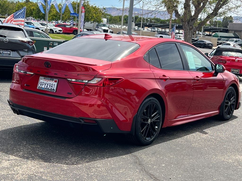 2025 Toyota Camry SE