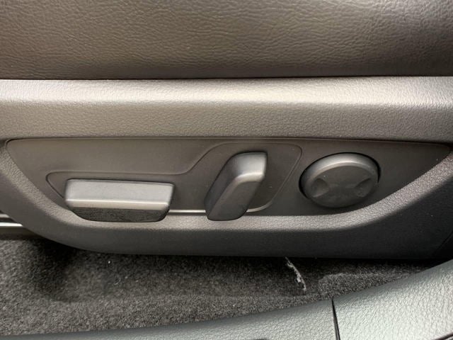 2025 Mazda Mazda CX-50 HEV Premium AWD