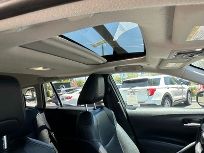 2022 Toyota Corolla Cross XLE