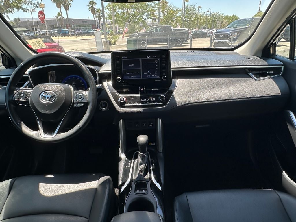 2022 Toyota Corolla Cross XLE