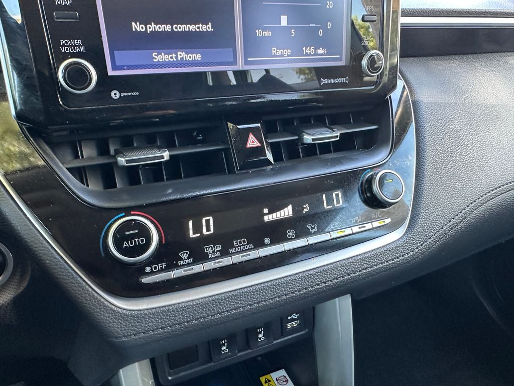 2022 Toyota Corolla Cross XLE